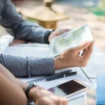 people calculating minimum deposit fees for tpower gaming